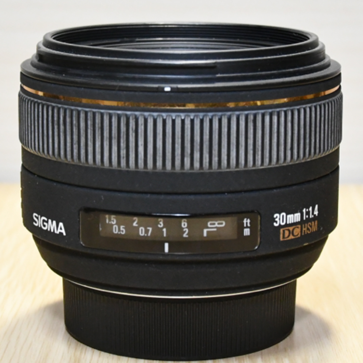 SIGMA DC 30mm F1.4 Nikon Fマウント