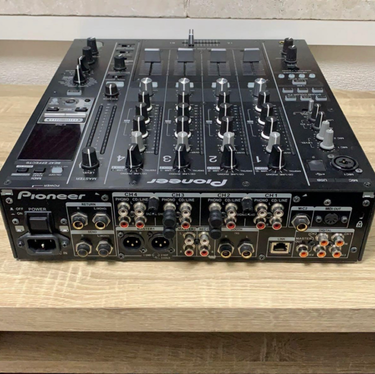 Pioneer DJ DJM-900SRT